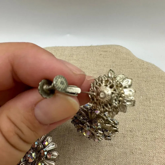 Vintage Miriam Haskell Opal 1960s Starburst Chandelier Earrings - Picture 7 of 10